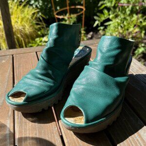 platform sandals